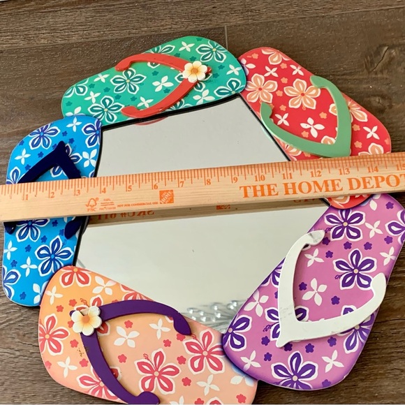 Colorful Flip-Flop Mirror - Picture 6 of 8
